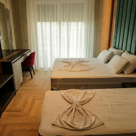 Hotel Rozafa Blu 4*