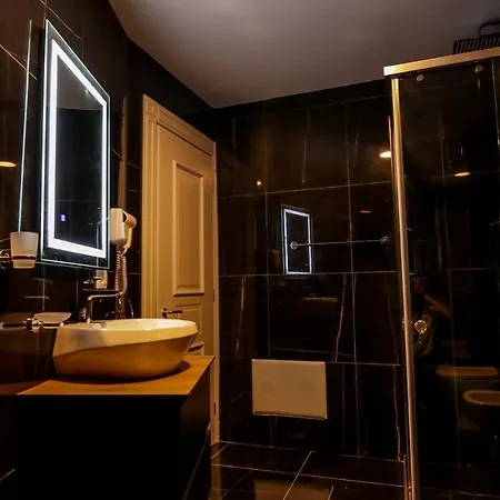 Rozafa Blu Shëngjin