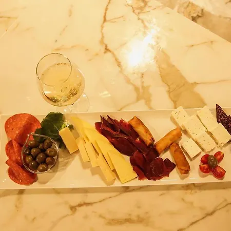 Rozafa Blu 호텔 Shëngjin