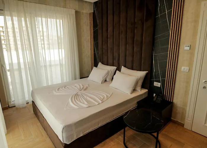 Rozafa Blu Отель 4*