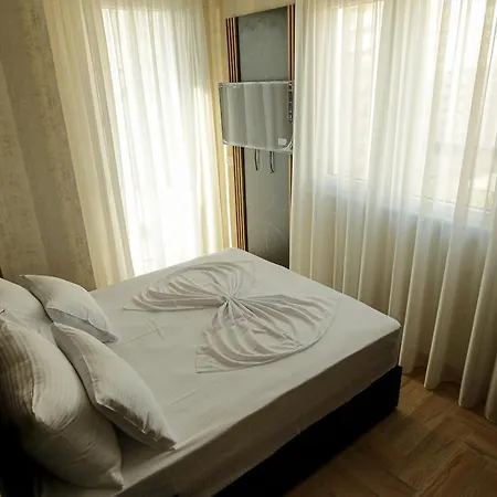 Rozafa Blu 4* Shëngjin