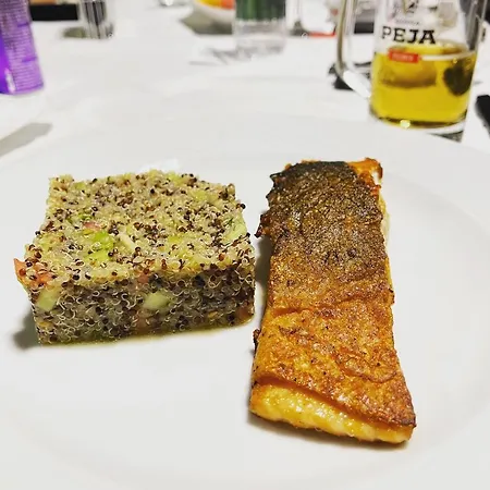 Rozafa Blu 4*